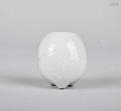 Chinese white glaze porcelain tripod water coupe.