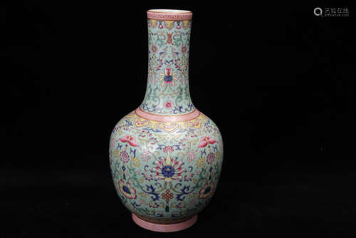 Chinese famille rose porcelain vase, Daoguang mark.