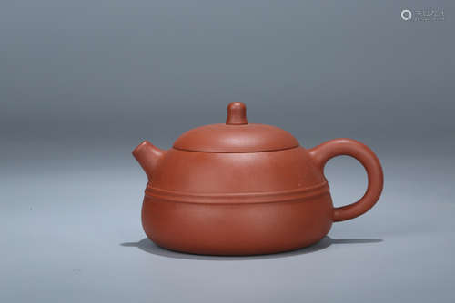 Chinese Yixing teapot.