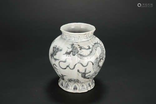 Chinese blue and white porcelain jar.