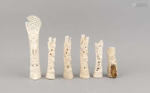 An assorted lot of 6 Indonesian openwork bone carvings, 1st half 20th c., mythological scenes, 12 - 25 cm