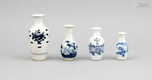 4 kleine Vasen, China, 18./19. Jh., kobaltblaue Landschaftsdekore, H. 7 - 13 cm