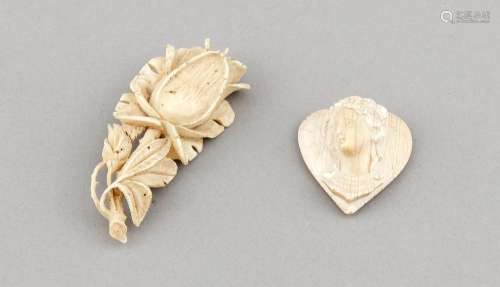 Two 19th-century bone carvings, England/France, one portait of a lady in half-profile in heart cartouche (ca. 4 x 4 cm), the other an openwork rose brooch (ca. 8 x 3,5 cm)
