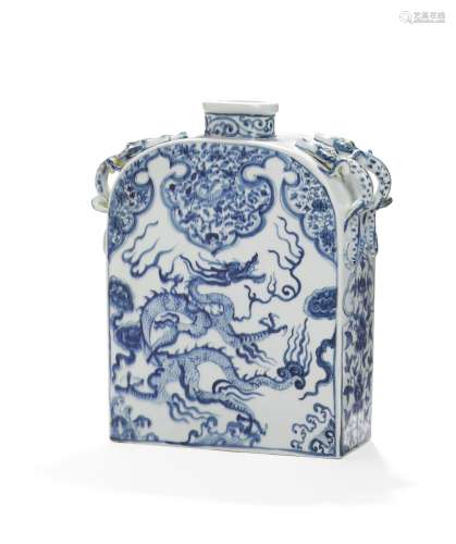A Chinese porcelain flask decorated in blue molded with four dragon handles on the neck and decorated with dragon and design. Yuan 1280–1368. H. 33 cm.