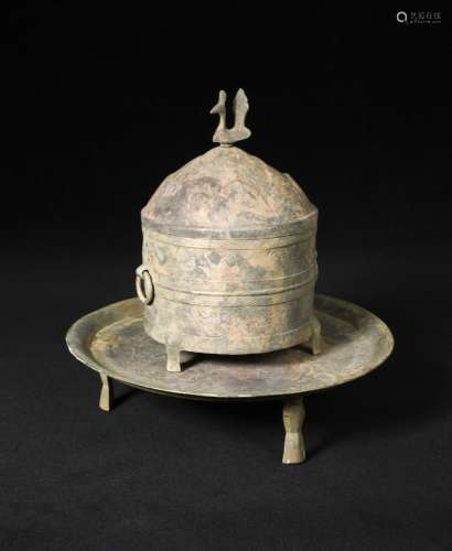 A bronze ritual cylindrical tripod wine container, cover and tray, Wen Jiu Zun and Pan, late eastern