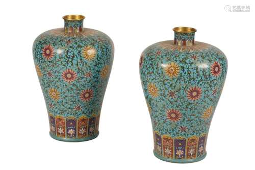 LARGE PAIR OF CLOISONNE MEIPING VASES, QING DYNASTY, 19TH CENTURY