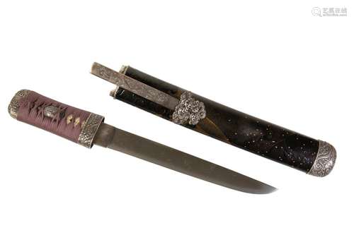 JAPANESE SHORT SWORD (TANTO) BY KANETOMO, EDO PERIOD