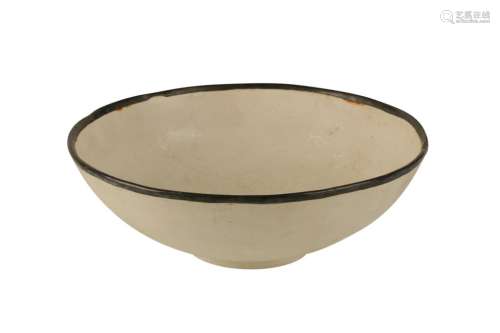 WHITE BISQUE BOWL, QING DYNASTY