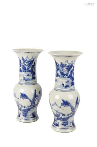 PAIR OF BLUE AND WHITE VASES, QING DYNASTY, 19TH CENTURY