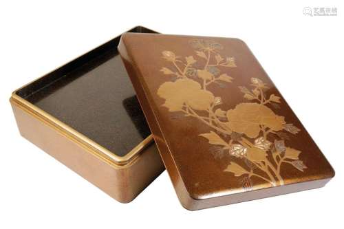 LARGE JAPANESE LACQUER BOX, MEIJI PERIOD