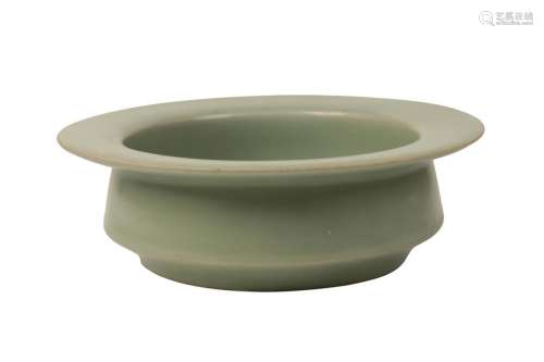 LONGQUAN STYLE CELADON BRUSH WASHER