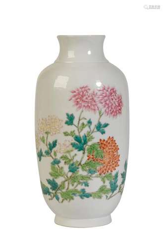 FAMILLE ROSE 'CHRYSANTHEMUM' VASE, QIANLONG SEAL MARK BUT LATER