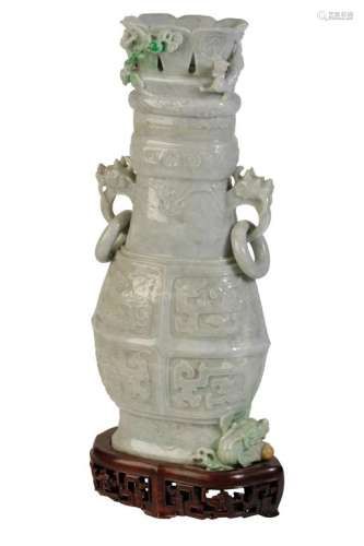 LARGE ARCHAIC STYLE JADEITE VASE AND COVER