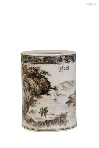 SMALL CYLINDRICAL BRUSH POT, REPUBLIC PERIOD