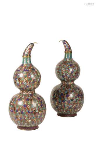 PAIR OF LARGE CLOISONNE DOUBLE-GOURD VASES, QING DYNASTY, 19TH CENTURY