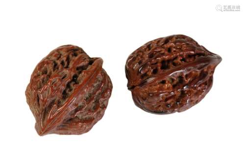 FINE PAIR OF MATCHING WALNUTS, QING DYNASTY
