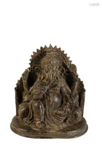 BRONZE FIGURE OF GANESH, 18TH / 19TH CENTURY