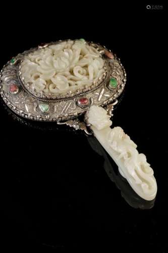 FINE WHITE JADE AND SILVER MOUNTED HAND MIRROR, QING DYNASTY, 18TH / 19TH CENTURY