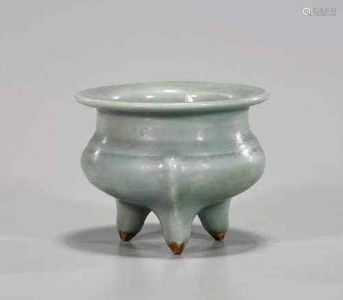 Chinese Song-Style Glazed Tripod Censer