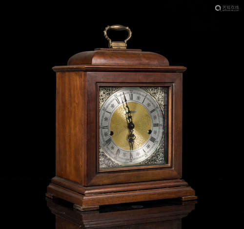 Howard Miller Vintage Double Chiming Key Wound Mantel Clock