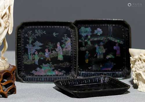 THREE FINE MOTHER-OF-PEARL BLACK LACQUERED 'LACQUE-ENBOURGAUTÉE' TRAYS