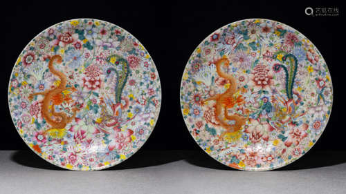 A LARGE PAIR OF FAMILLE ROSE MILLE-FLEUR PORCELAIN PLATES