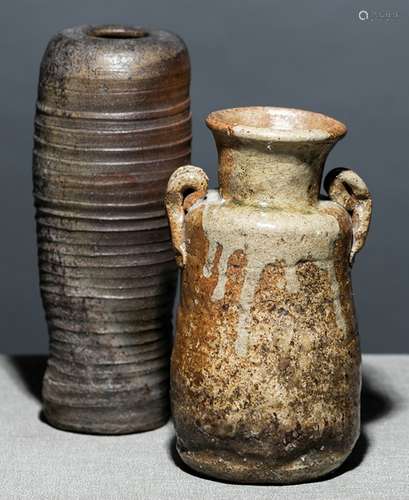 A BIZEN WARE VASE AND A SHIGERAKI WARE VASE WITH TWO SIDE HANDLES