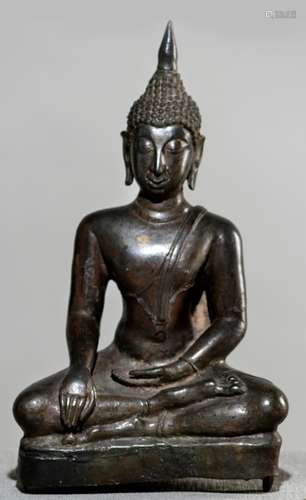 A BRONZE FIGURE OF BUDDHA SHAKYAMUNI