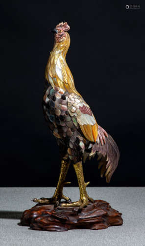 A FINE OKIMONO OF A ROOSTER