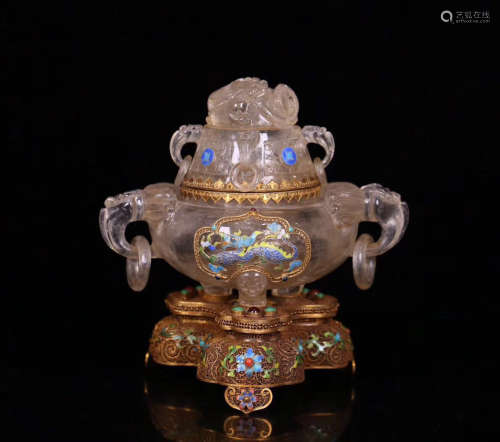 A CRYSTAL CARVED COVER CENSER WITH BASE