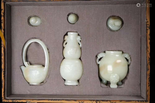 SET OF THREE HETIAN JADE CARVED CONTAINERS