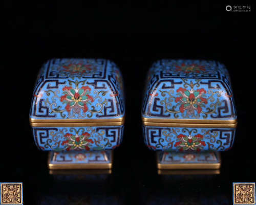 PAIR OF CLOISONNE ENAMEL BOXES