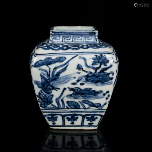 Ming Style Antique Blue&White Jar