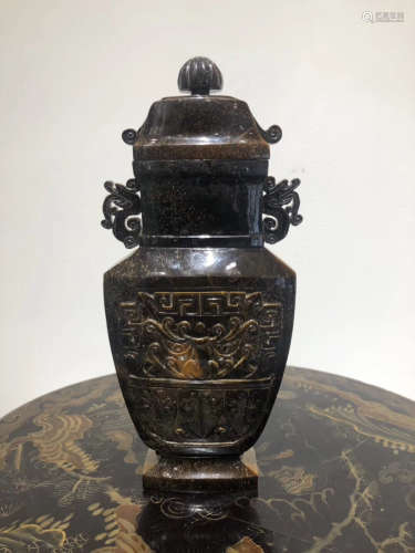 1912-1949, A TIGER SEYE LITTLE BOTTLE, THE REPUBLIC OF CHINA