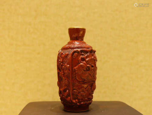 19TH CENTURY, A RED COLOUR LACQUERWARE SNUFF BOTTLE, LATE QING DYNASTY