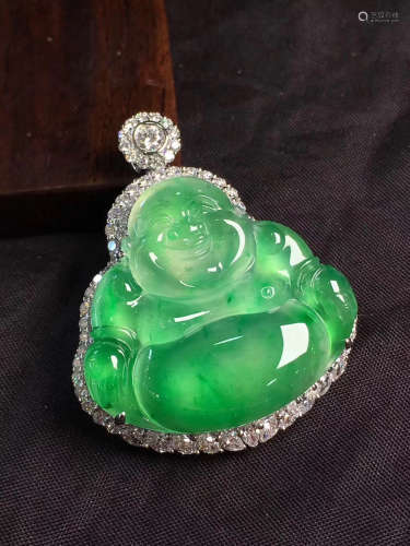 A NATURAL BUDDHA DESIGN GLASS SPECY JADEITE