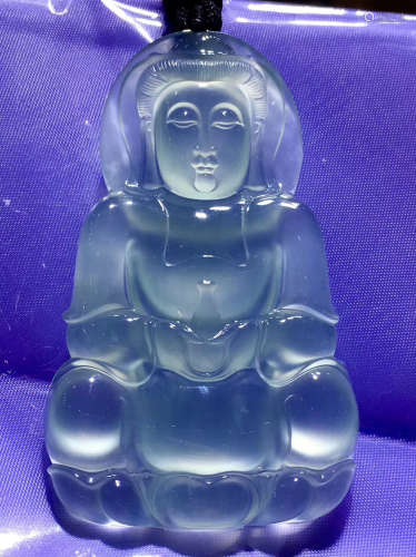 A NATURAL GUANYIN DESIGN ICY JADEITE PENDANT