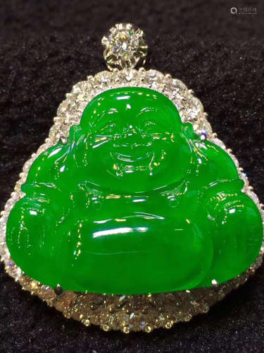 A NATURAL BUDDHA DESIGN ICY JADEITE PENDANT