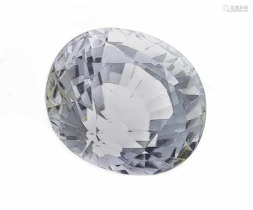 Turmalin 6,81 ct, oval fac., sehr helles Hellblau, sehr sehr wenig innere Merkmale, 11,1 x10,0 x 9,0