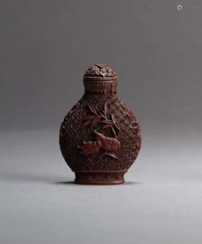 A good Chinese cinnabar lacquer snuff bottle