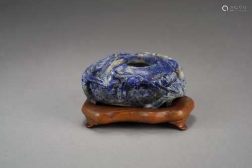 A Chinese lapis lazuli peach-shaped water pot