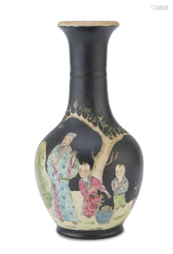 A CHINESE POLYCHROME PORCELAIN VASE, 20TH CENTURY decorated with representations of literary man