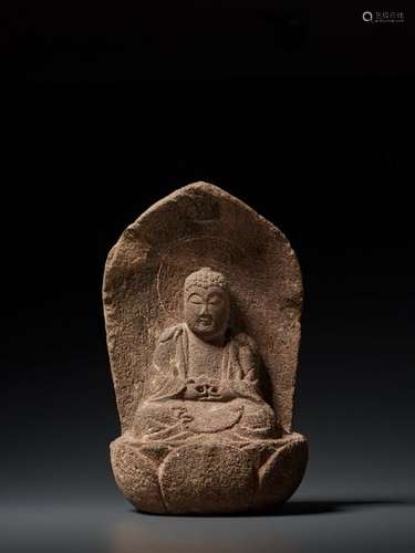 A MUROMACHI PERIOD STONE FIGURE OF BUDDHA AMIDA NYORAI