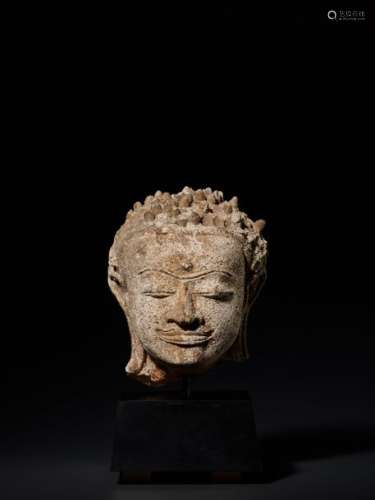 A MON DVARAVATI STUCCO HEAD OF BUDDHA, 8TH / 9TH CENTUR…