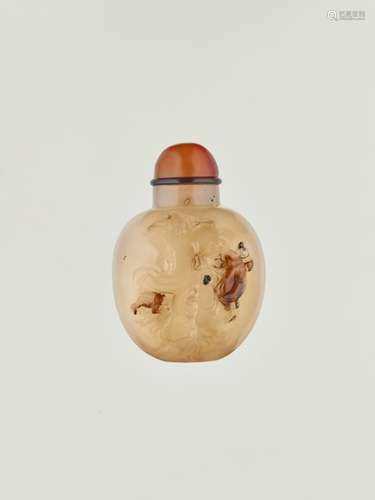 A CHALCEDONY ‘LIU HAI’ OFFICIAL SCHOOL SNUFF BOTTLE, QI…