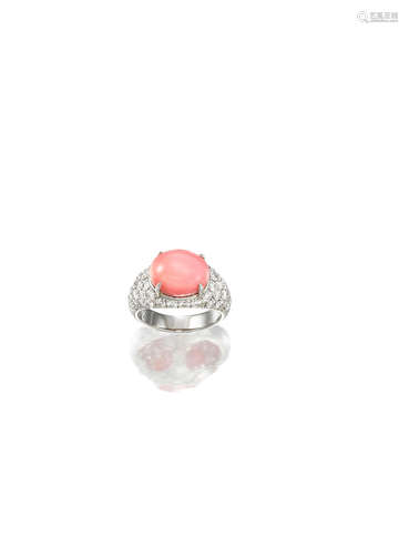 A Conch Pearl and Diamond Ring