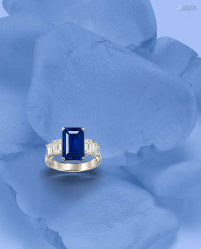 A Rare Sapphire and Diamond Ring