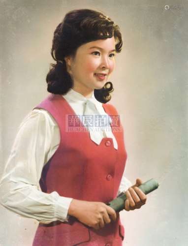 殷孟珍 1980s 女性题材上色人像摄影（5张） 银盐纸基 手工上色