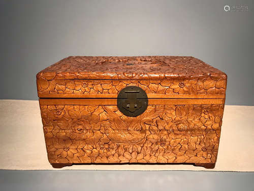 A XIANGZHANG WOOD BOX