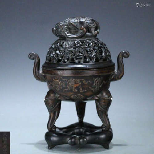 A CHENXIANG WOOD CARVED TRIPOD CENSER